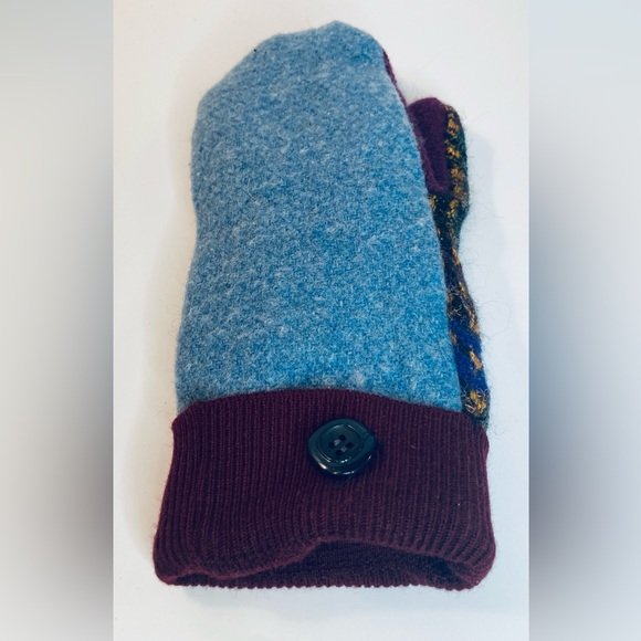 Upcycled Wool Sweater Mittens Blue/Maroon Button Detail Soft Fleece Lining Warm - Picture 3 of 8